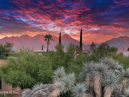 2517 S Calle Del Dante, Green Valley, AZ, 85622-8277 | Card Image