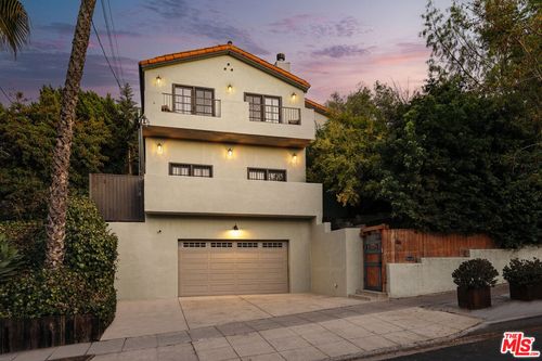 816 Hyperion Ave, LOS ANGELES, CA, 90029-3106 | Card Image