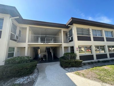 202 - 4826 Marine Parkway, Condo with 2 bedrooms, 2 bathrooms and null parking in New Port Richey FL | Image 2