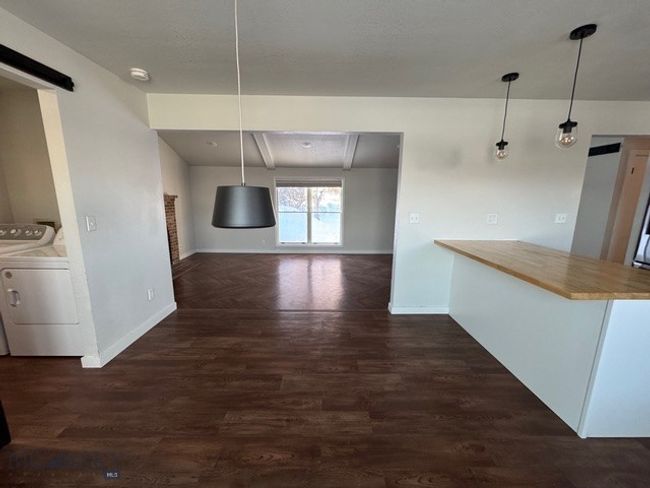 Dining area/ open kitchen | Image 22