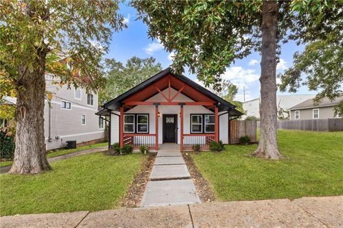 650 Simmons St Nw, Atlanta, GA, 30318-6674 | Card Image