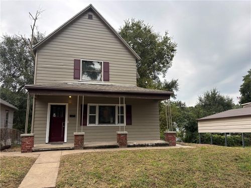 518 E Missouri Ave, Saint Joseph, MO, 64504-1236 | Card Image