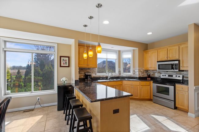 7689 Birch Ln, House other with 3 bedrooms, 3 bathrooms and null parking in Shelby Township MI | Image 13