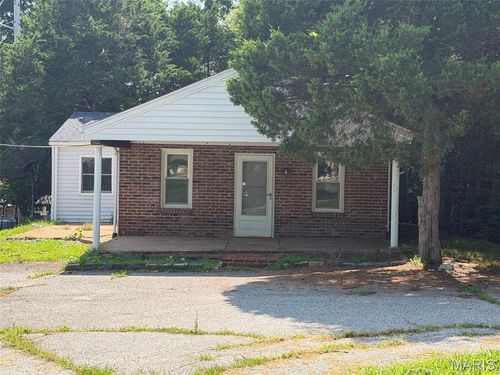 5116 Ringer Rd, Saint Louis, MO, 63129-1633 | Card Image