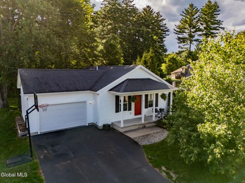 5 Charlton Ln, Queensbury, NY, 12804-8025 | Card Image