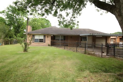 13530 Luthe Rd, Houston, TX, 77039-2816 | Card Image