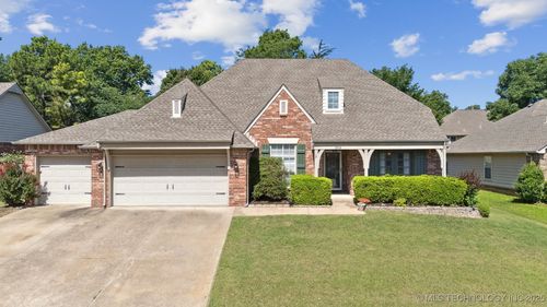 304 63rd St, Broken Arrow, OK, 74014-2627 | Card Image