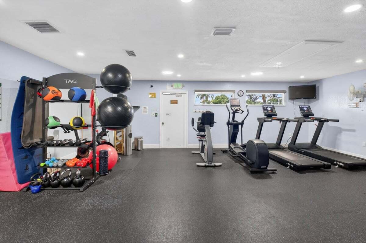 Residential Lease in Delray Beach 4
