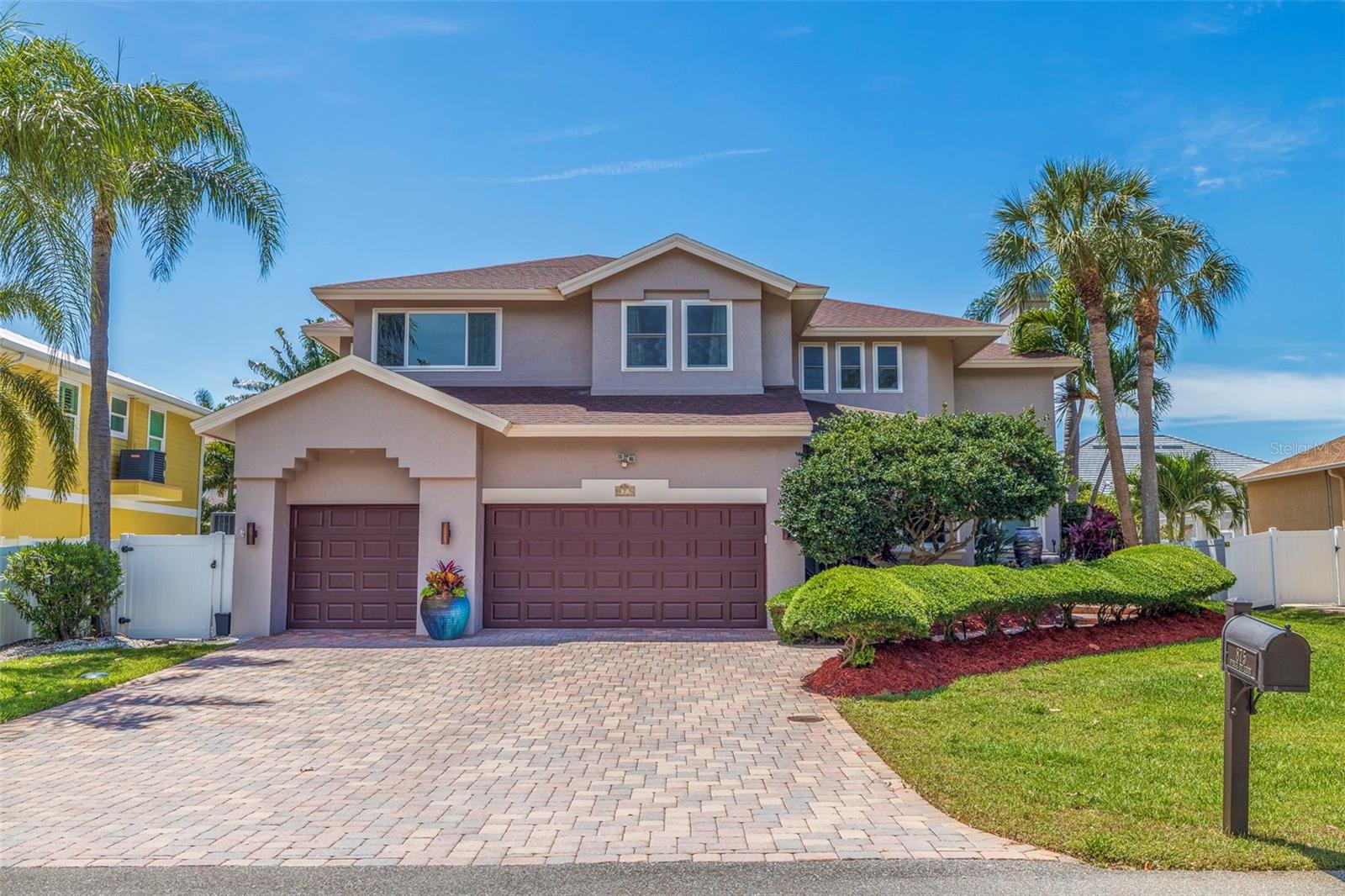 Ponce DE Leon Dr, Saint Petersburg, FL 33715