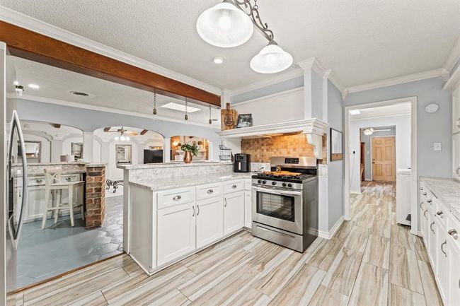 202 Tree Trunk Dr, House other with 5 bedrooms, 4 bathrooms and 2 parking in Spring TX | Image 12