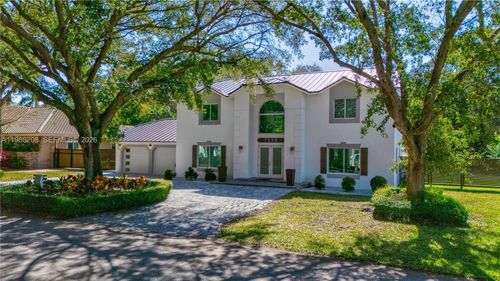 7330 Sw 165th St, Palmetto Bay, FL, 33157-3800 | Card Image