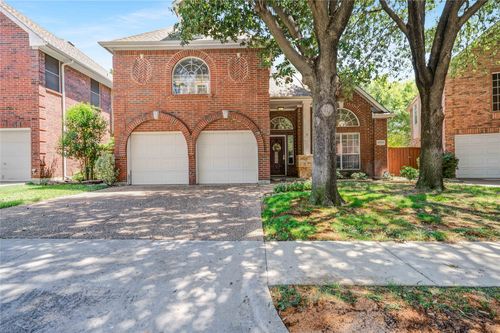 9352 Riverwalk Ln, Irving, TX, 75063-4775 | Card Image