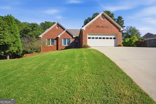3067 Hillsong Cir, Dacula, GA, 30019-1194 | Card Image