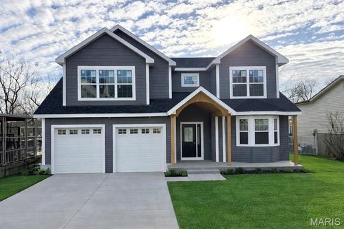 458 Crest Ave, Kirkwood, MO, 63122-5603 | Card Image