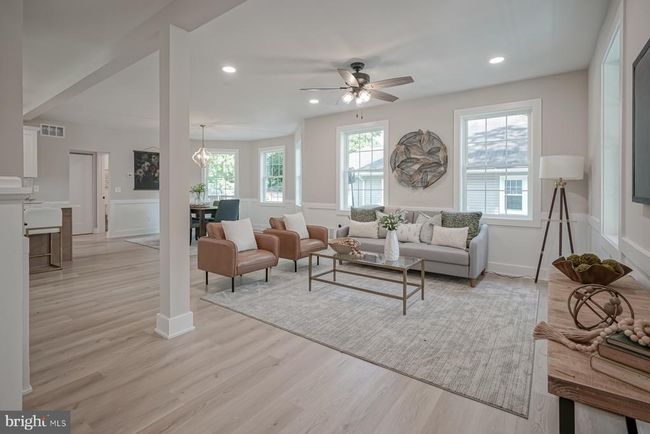 327 S 3 Rd St, House other with 3 bedrooms, 3 bathrooms and null parking in HAMMONTON NJ | Image 9