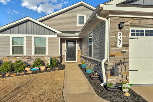 2325 Caffry Ln, Boiling Springs, SC, 29316-9355 | Card Image