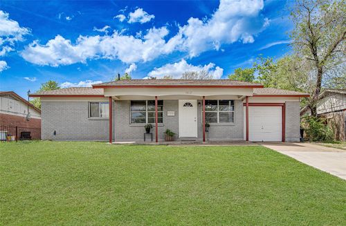 4812 Marshall St, Forest Hill, TX, 76119-7529 | Card Image