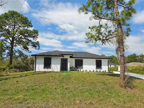 213 Wildcat St Nw, Lake Placid, FL, 33852-6740 | Card Image