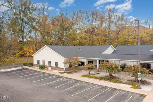 1415 College St, Oxford, NC, 27565-2578 | Card Image