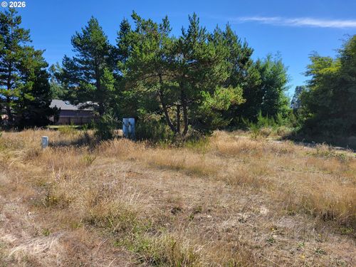 805 Jacobson Way, Lakeside, OR, 97449-9649 | Card Image