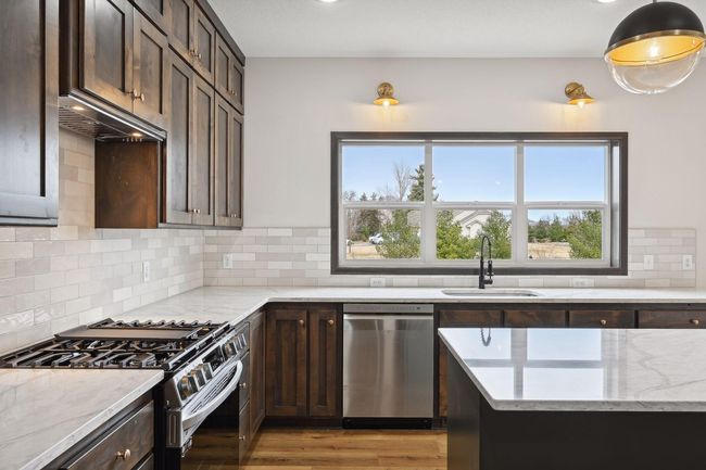 Ample Natural Light | Image 28