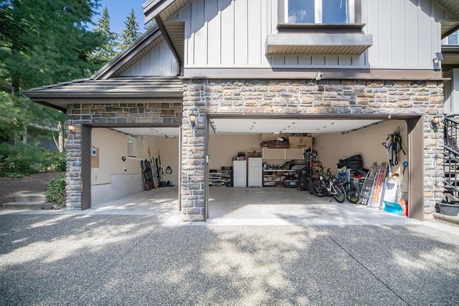 1045 Ravenswood Drive, House other with 5 bedrooms, 4 bathrooms and 7 parking in Anmore BC | Image 38