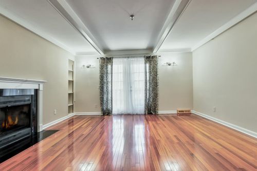 2-332 N Allen Street, Madison, WI, 53726-3922 | Card Image