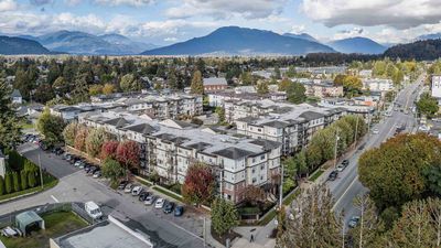 217 - 9422 Victor St, Condo with 1 bedrooms, 1 bathrooms and 1 parking in Chilliwack BC | Image 1