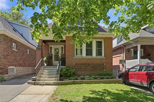 146 Park Row S, Hamilton, ON, L8K2J8 | Card Image