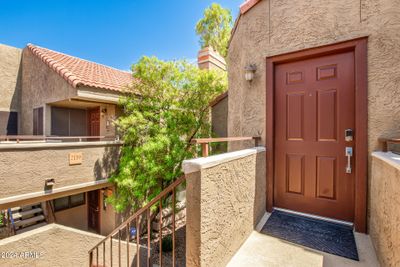 2104 - 5122 E Shea Boulevard, Condo with 1 bedrooms, 1 bathrooms and null parking in Scottsdale AZ | Image 3