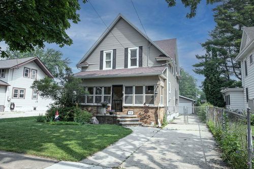 914 W 4th Street, APPLETON, WI, 54914 | Card Image
