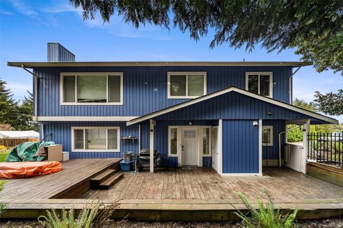 798 Cecil Blogg Dr, Colwood, BC, V9B5N7 | Card Image