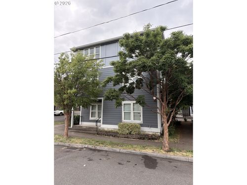 10-11911 Se Ash St, Portland, OR, 97216 | Card Image