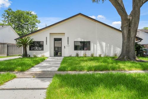6122 Rutherglenn Dr, Houston, TX, 77096-4605 | Card Image