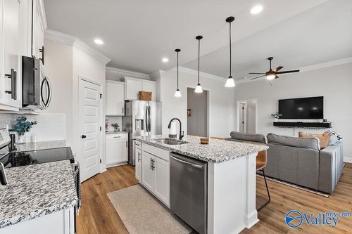 29570 Tunlaw Ridge Dr, Harvest, AL, 35749-4004 | Card Image