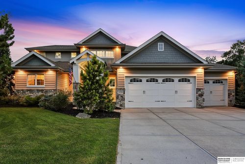 5702 S 239th St, Elkhorn, NE, 68022-3167 | Card Image