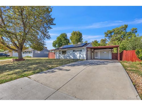 2675 S Grove St, Denver, CO, 80219-5815 | Card Image