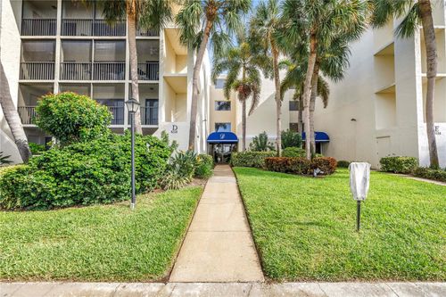 apt-104d-6116 43rd St W, BRADENTON, FL, 34210-3902 | Card Image