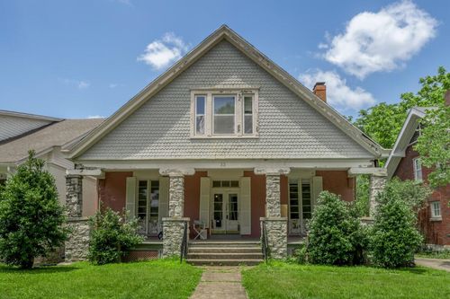 33 Mentelle Park, Lexington, KY, 40502-1570 | Card Image