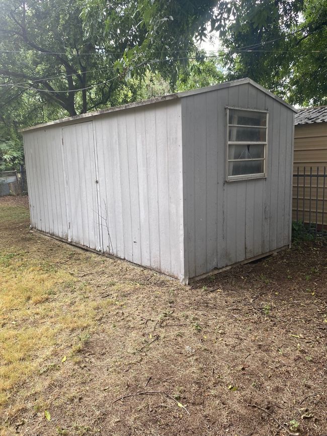 302 S Main St, House other with 2 bedrooms, 1 bathrooms and null parking in Rising Star TX | Image 7