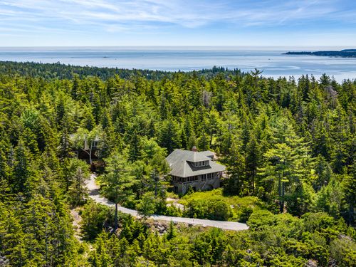 4 Highlands Lane, Mount Desert, ME, 04662 | Card Image