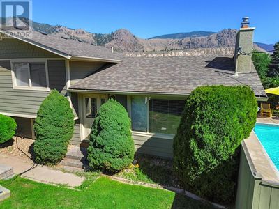 5566 Dallas Dr, House other with 3 bedrooms, 2 bathrooms and null parking in Kamloops BC | Image 3