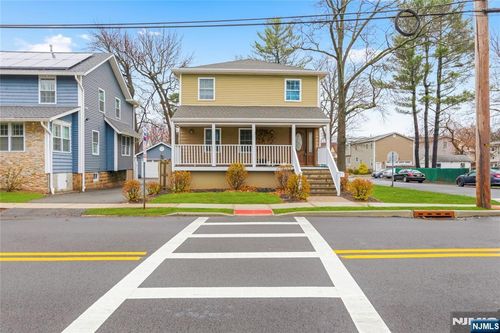 158 W Madison Ave, Dumont, NJ, 07628-2845 | Card Image