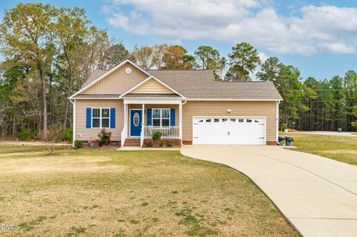 8 Scooter Cir, Four Oaks, NC, 27524-7005 | Card Image