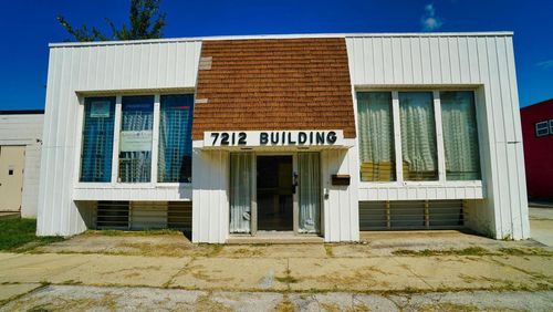 7212 W Fond Du Lac Ave, Milwaukee, WI, 53218-3871 | Card Image