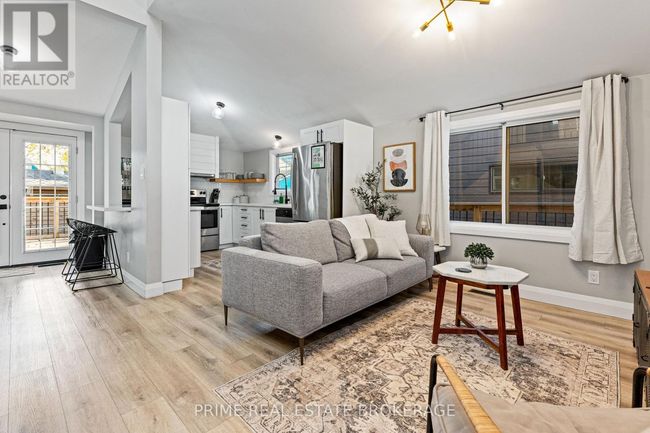 14 Warwick Ave, House other with 3 bedrooms, 2 bathrooms and 3 parking in Grand Bend ON | Image 6