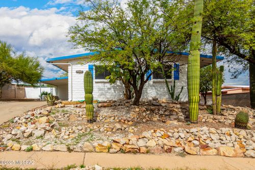 1910 W Calle Pacifica, Tucson, AZ, 85745 | Card Image