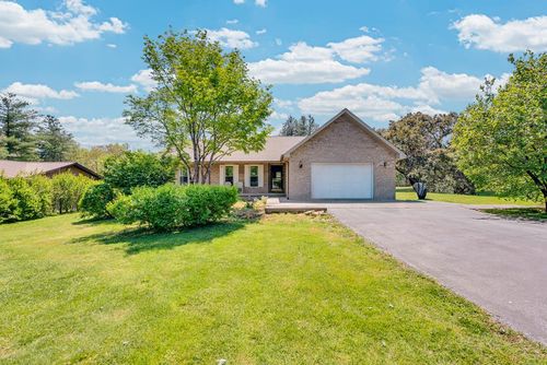130 Chestnut Ct, Crossville, TN, 38555-1506 | Card Image