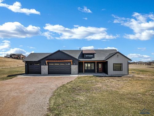 21622 Northwood Dr, Piedmont, SD, 57769-7391 | Card Image