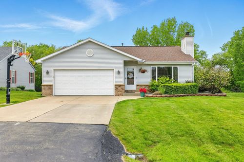 6620 High Hill Cir, Caledonia, WI, 53402-1362 | Card Image
